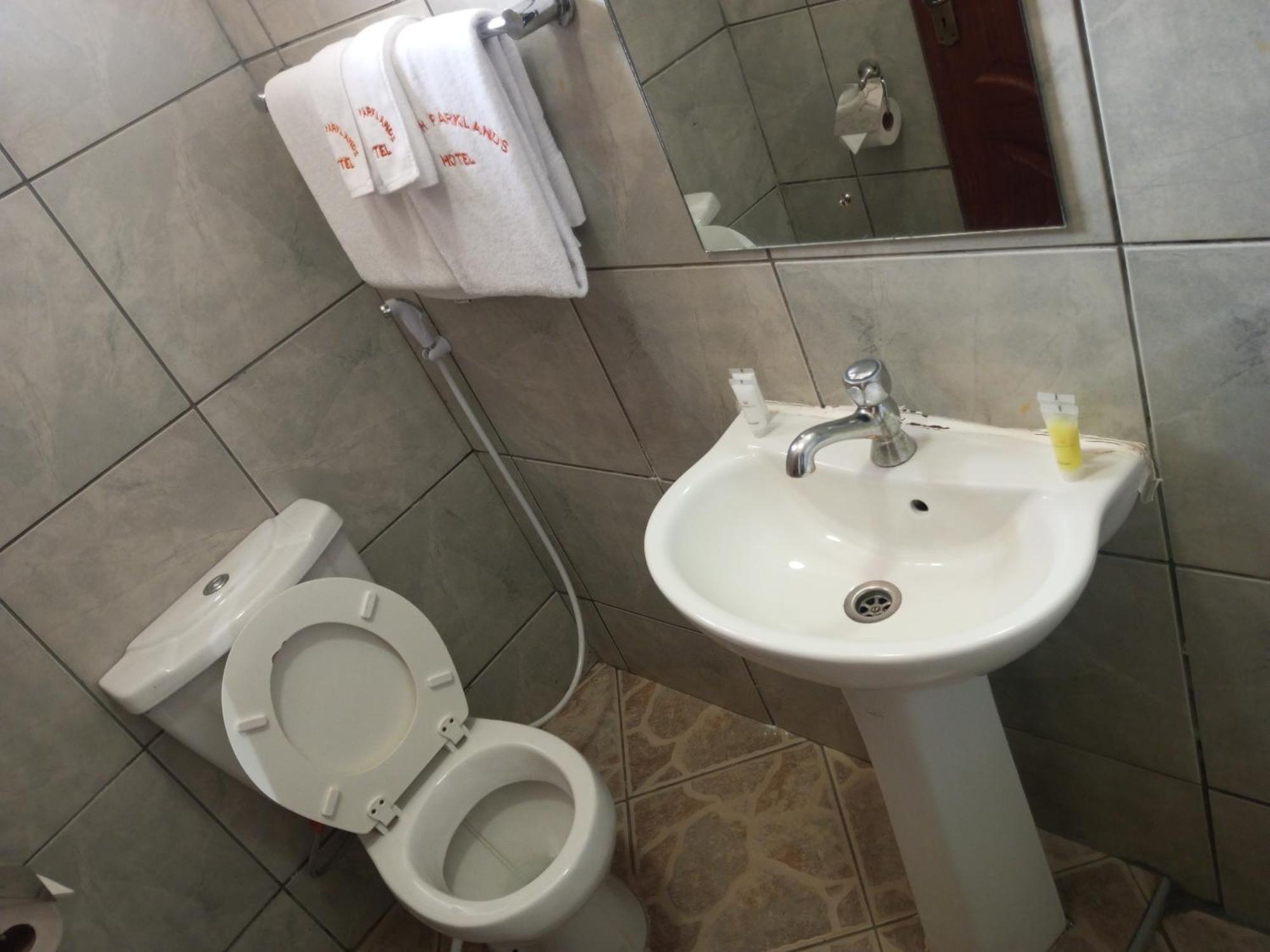ניירובי Fourth Parklands Hotel מראה חיצוני תמונה