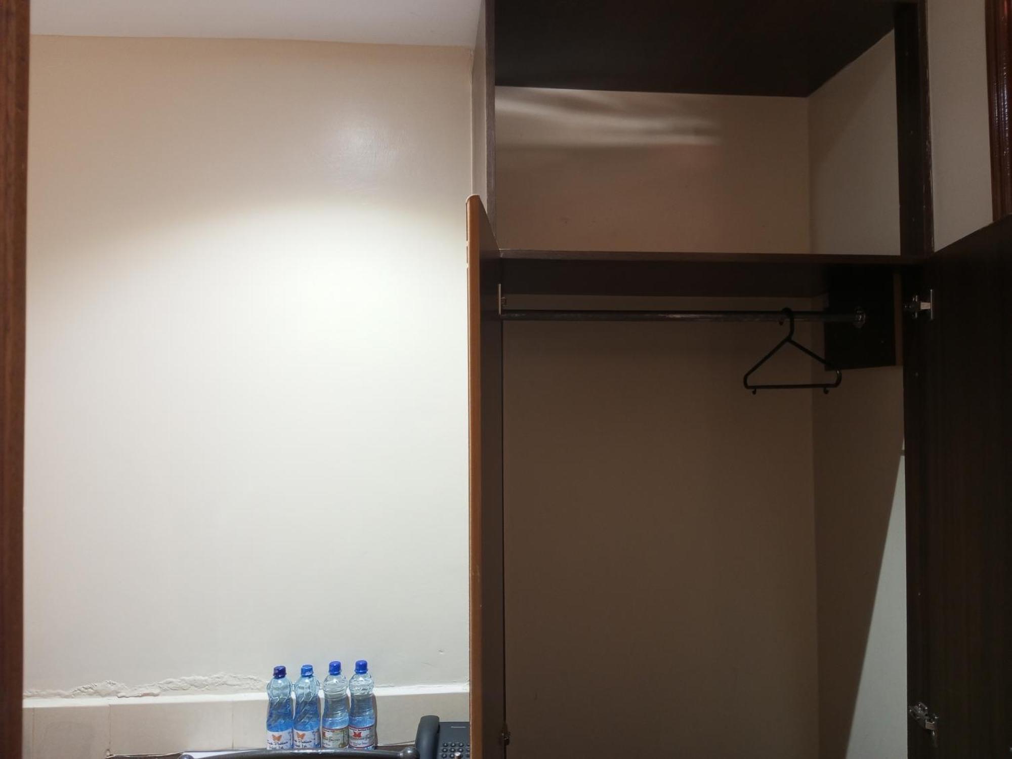 ניירובי Fourth Parklands Hotel מראה חיצוני תמונה