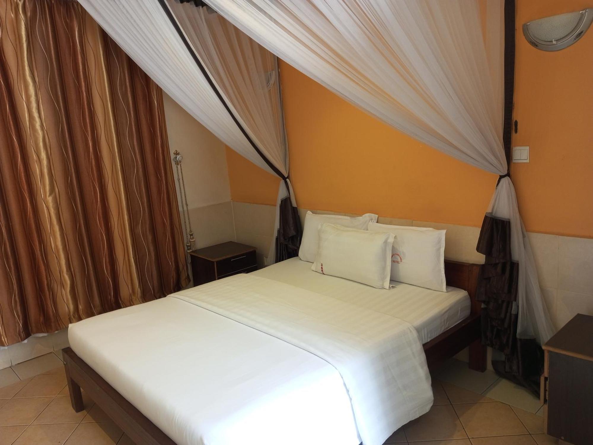 ניירובי Fourth Parklands Hotel מראה חיצוני תמונה