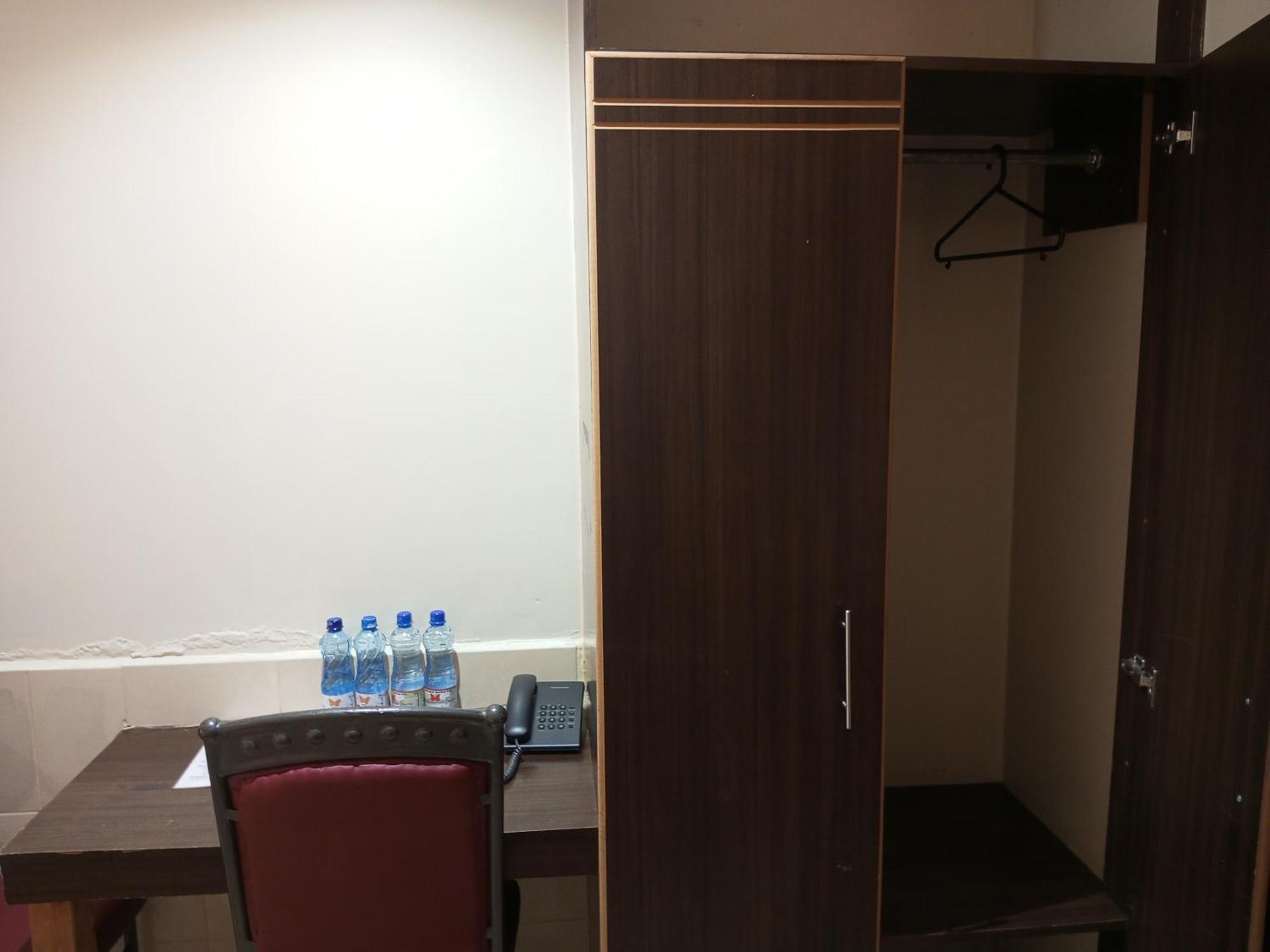 ניירובי Fourth Parklands Hotel מראה חיצוני תמונה