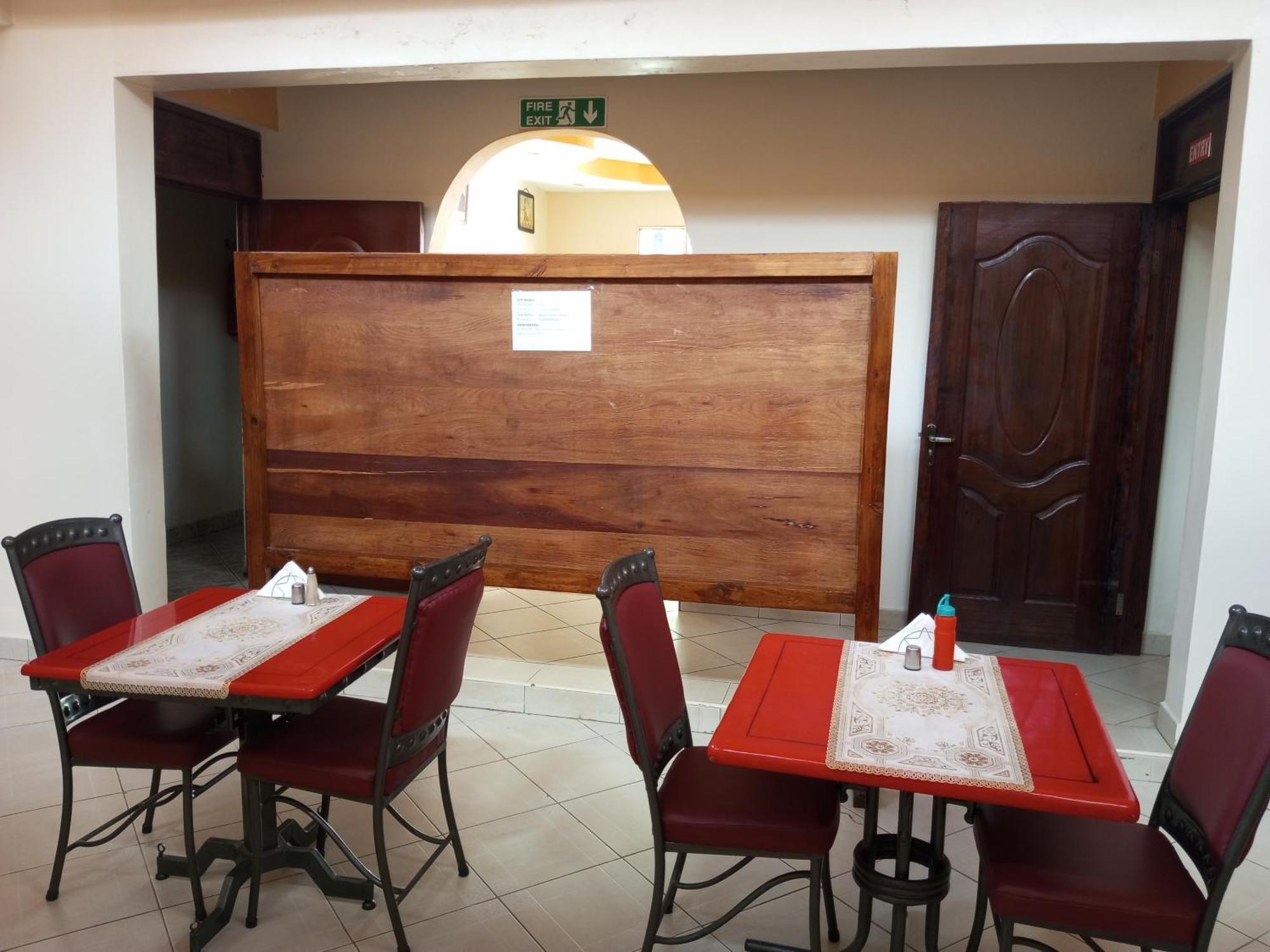 ניירובי Fourth Parklands Hotel מראה חיצוני תמונה